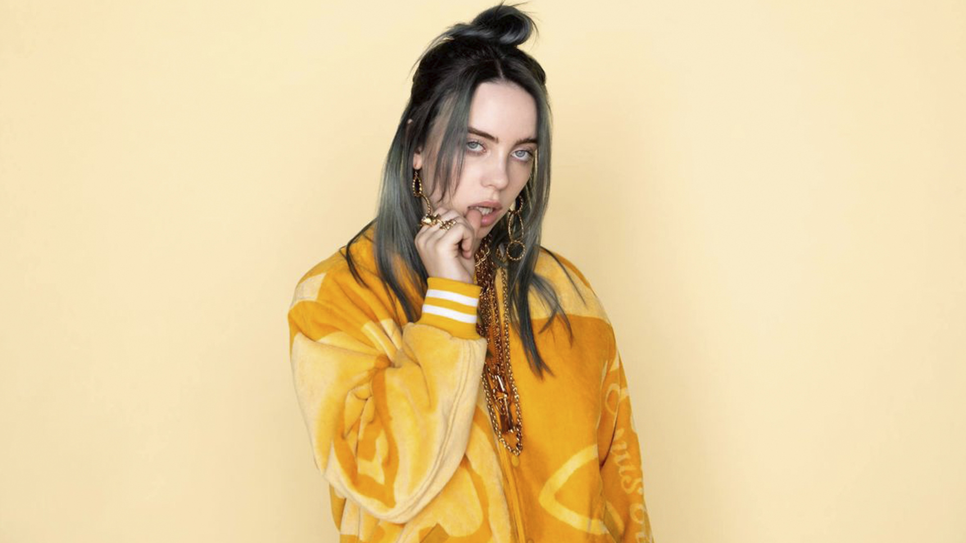 Тур билли айлиш. Billy Alish. Billie Eilish лицо. Билли Айлиш 2015.