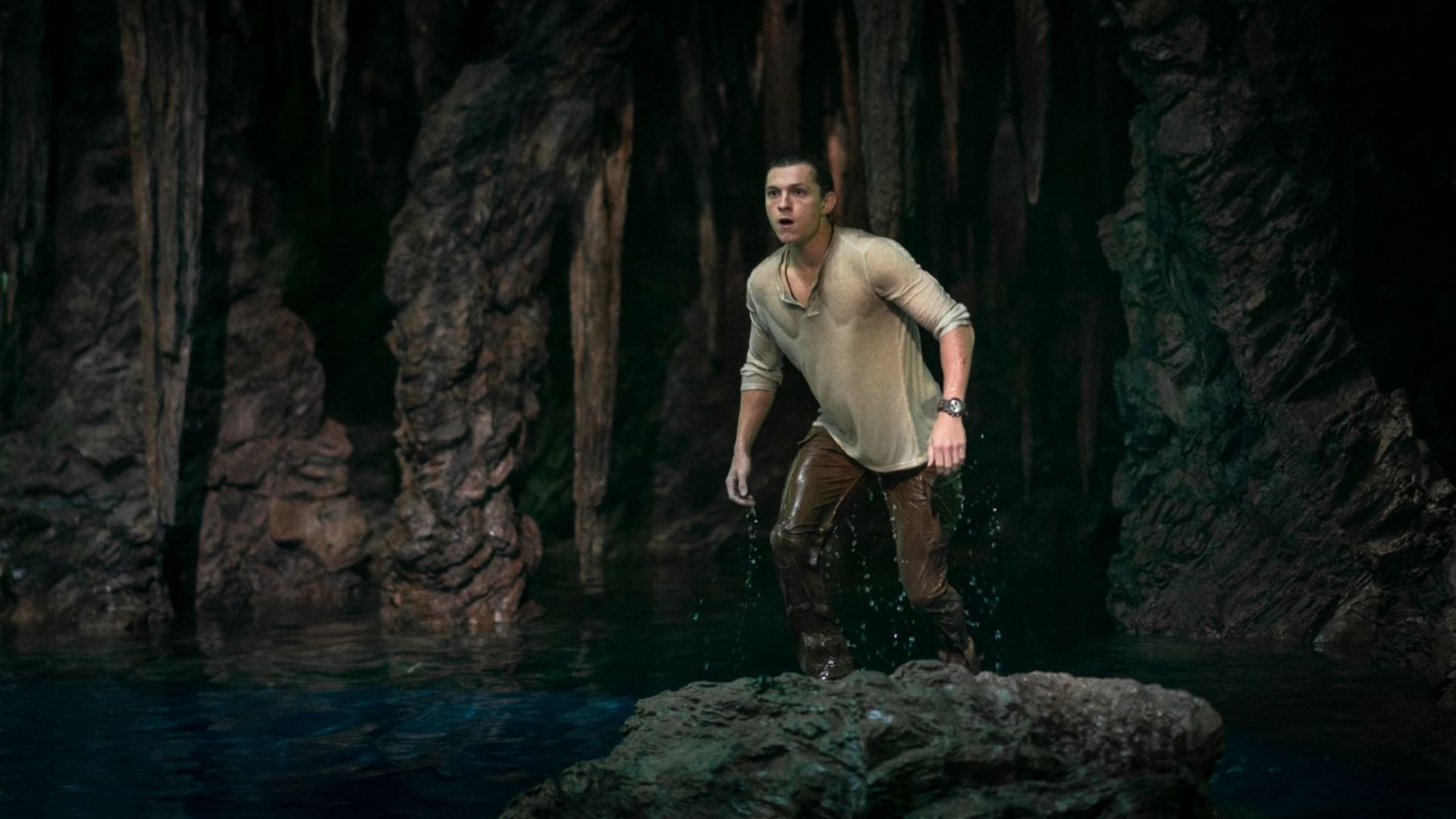 Uncharted: Fora do Mapa, Trailer Final Legendado