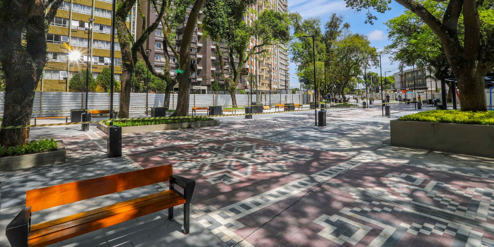 Praça da Ucrânia detalhes. Foto: Daniel Castellano / SMCS.