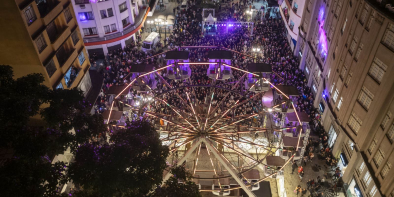 Roda Gigante Natal de Curitiba 2023. Foto: Ricardo Marajó/SMCS.