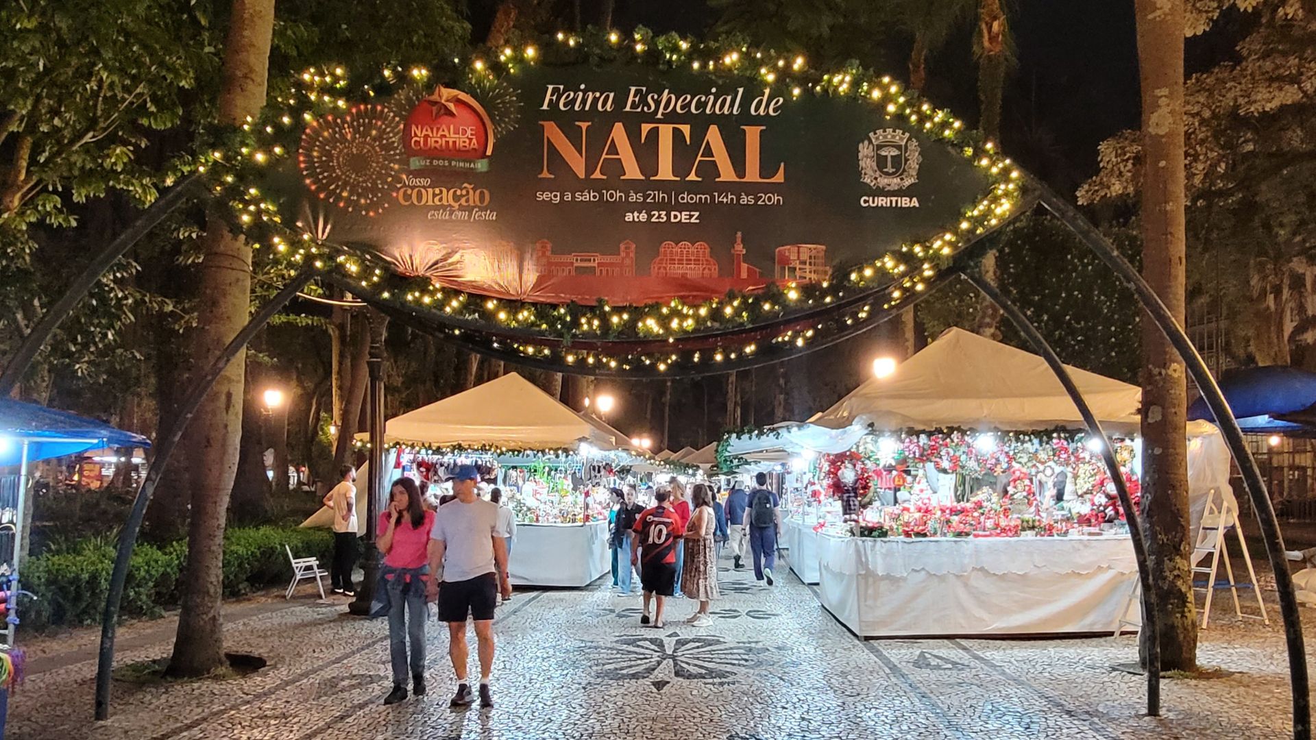 Feiras de Natal em Curitiba para garantir os presentes em 2024 ...