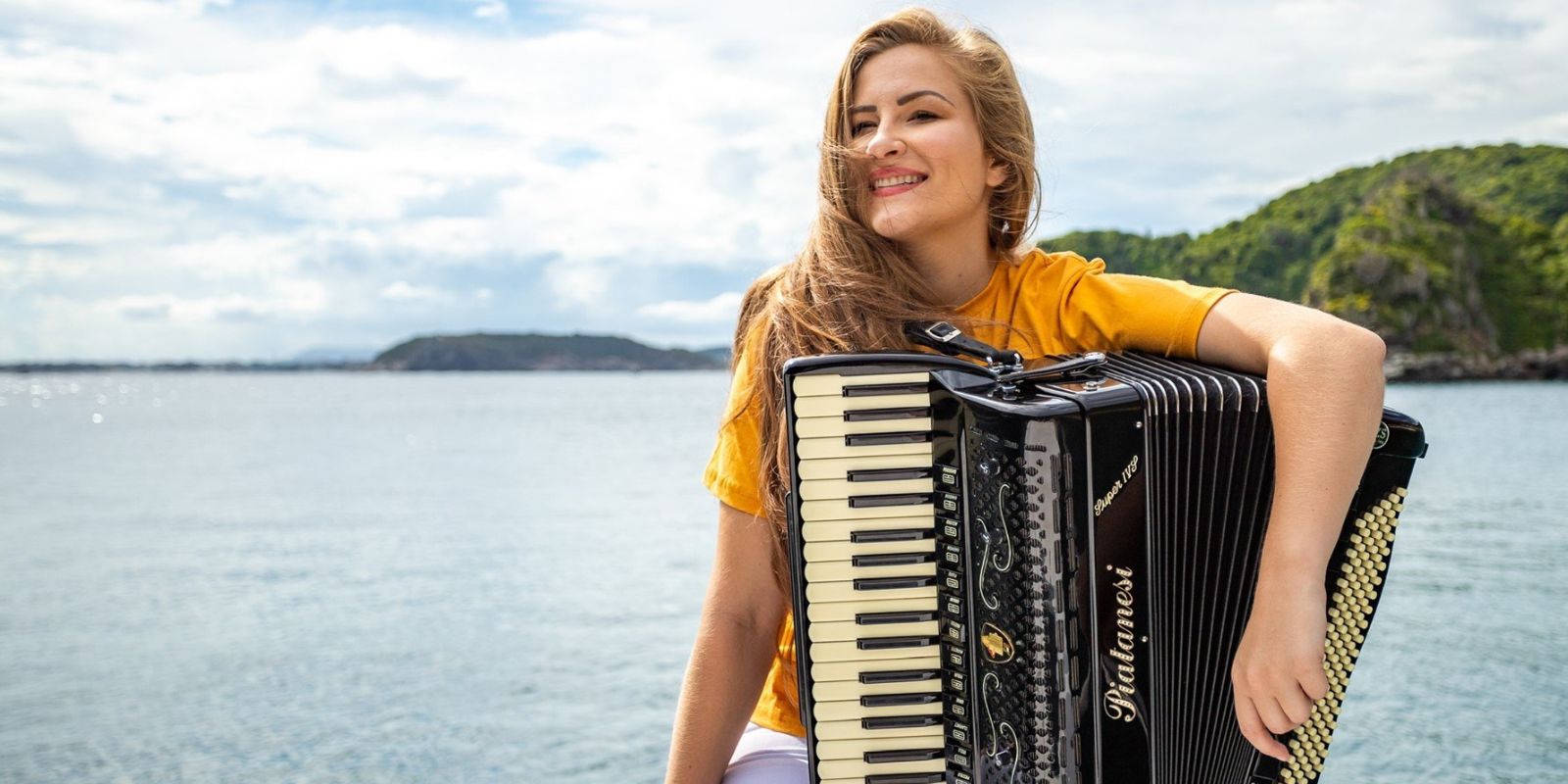 Bia Socek é uma das atrações do Verão Maior Paraná. Foto: Divulgação.