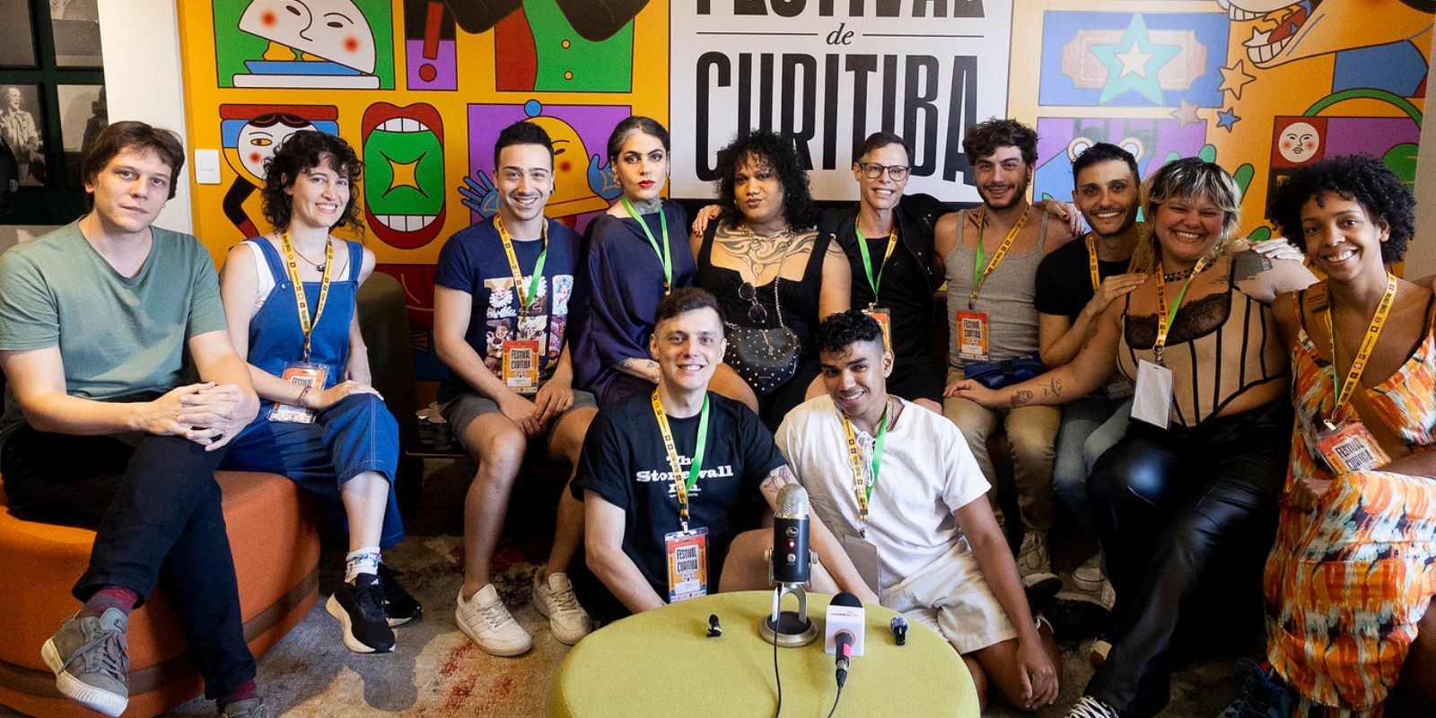 Elenco de Rei Lear no Festival de Curitiba. Foto: Annelize Tozetto.