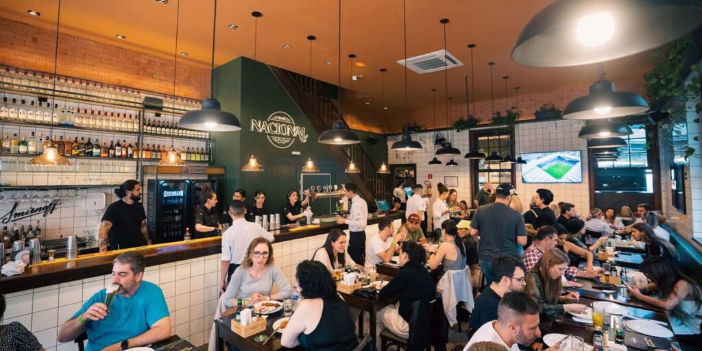 Bar Nacional. Foto: Xuulioo.