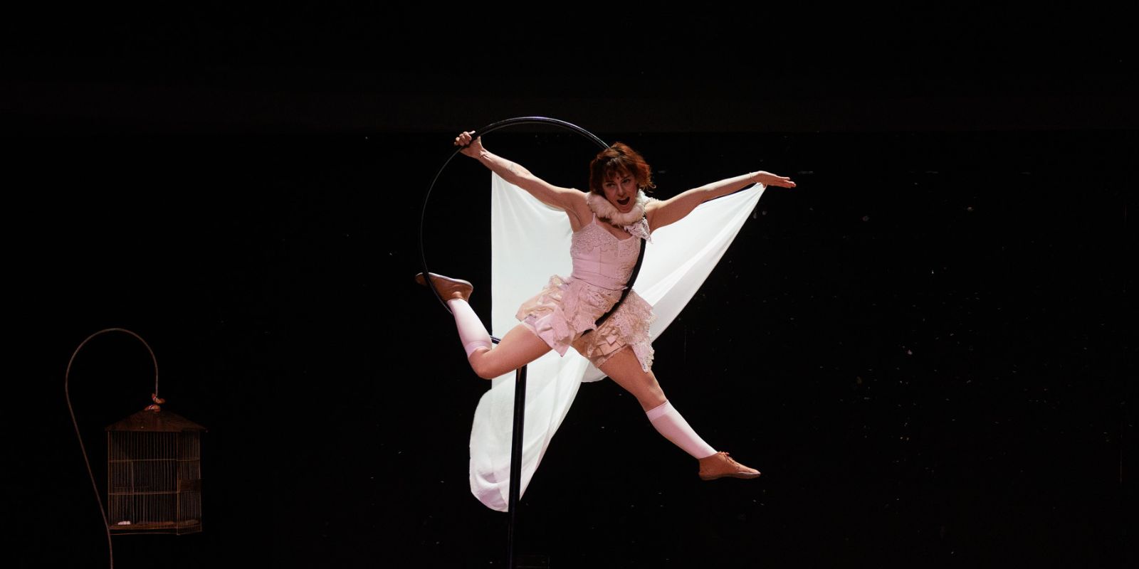 Beatriz Evradr no Mish Mash do Festival de Curitiba. Foto: Leo Gallo.