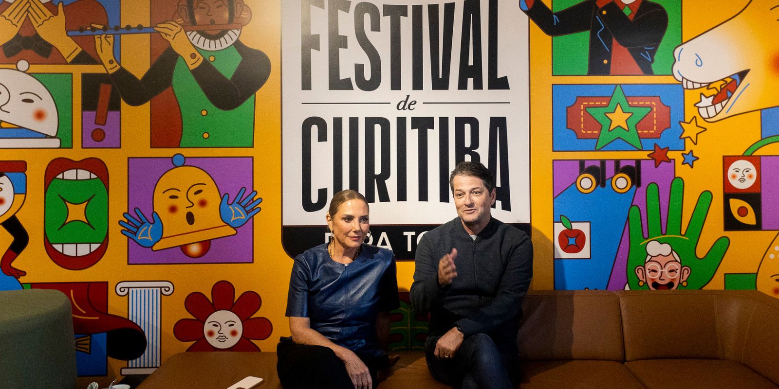 Heloísa Périssé e Marcelo Serrado de Avesso do Avesso no Festival de Curitiba. Foto: Annelize Tozetto.