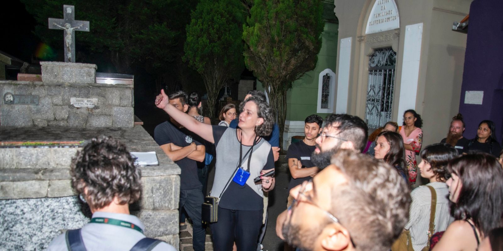 Passeio noturno no Cemitério. Foto: Levy Ferreira/SECOM.