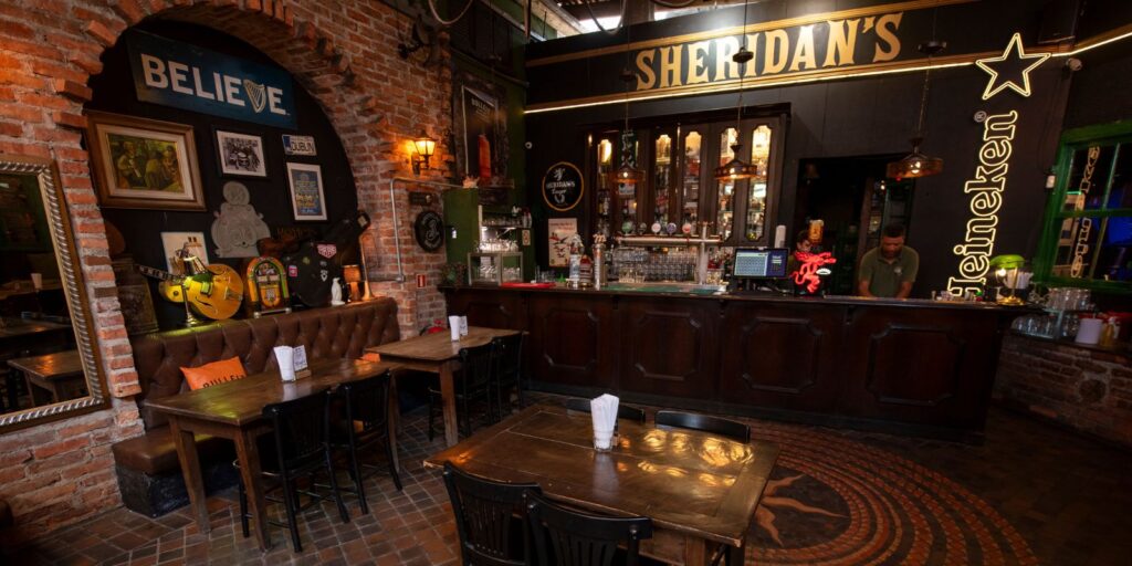 Sheridan's Irish Pub - Bar. Foto: Leo Karam.