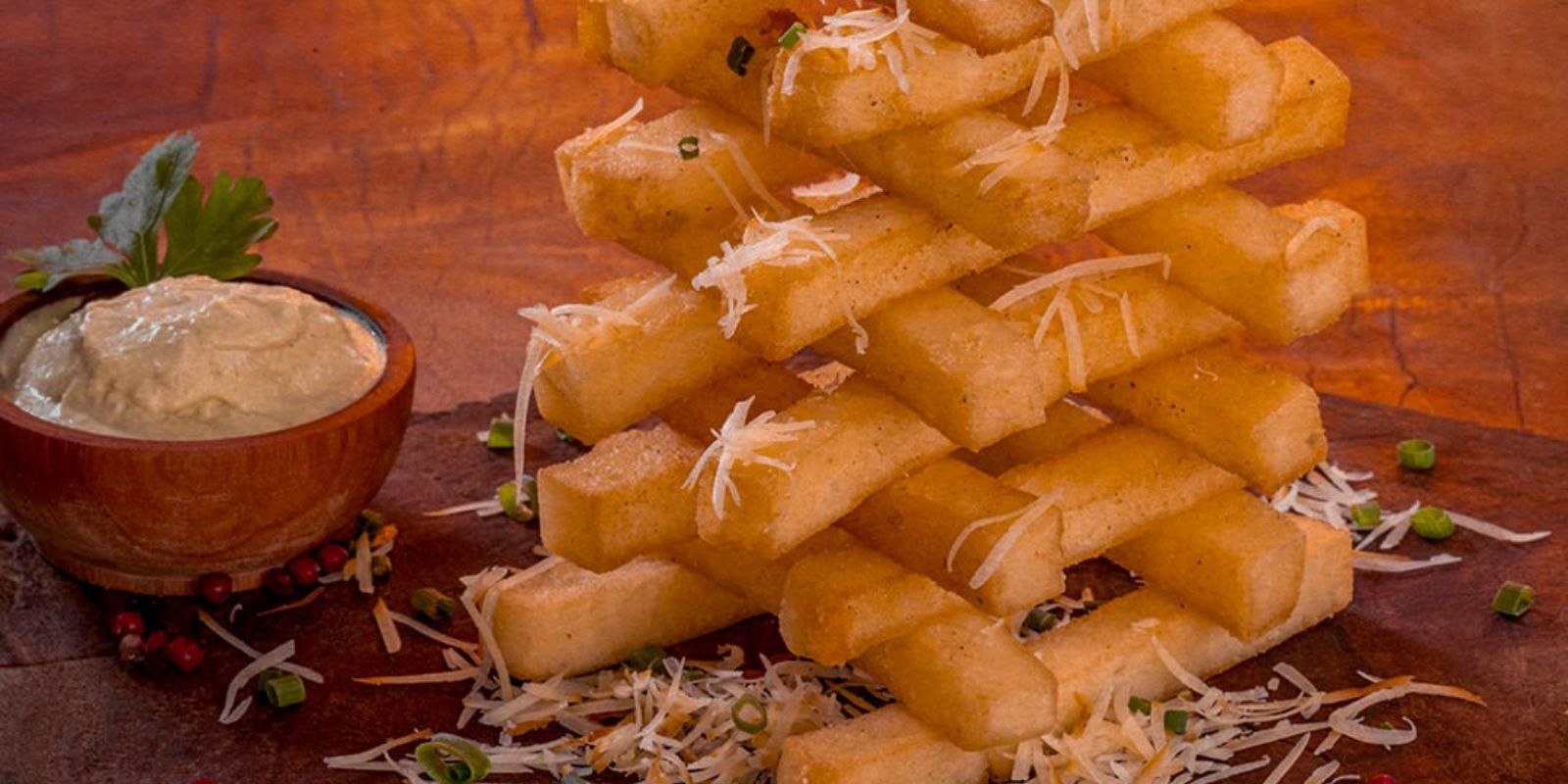 Polenta Frita com Provolone do Mavy Gastrobar. Foto: reprodução Instagram.