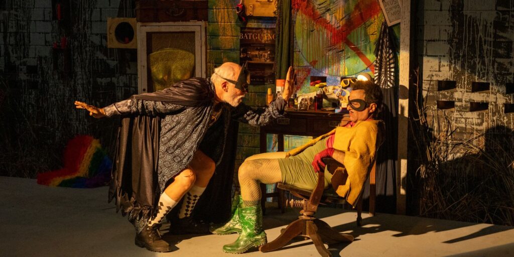 Batguano Returns - Roben na Estrada, um dos filmes LGBTQIA+ no Olhar de Cinema. Foto: Reprodução.