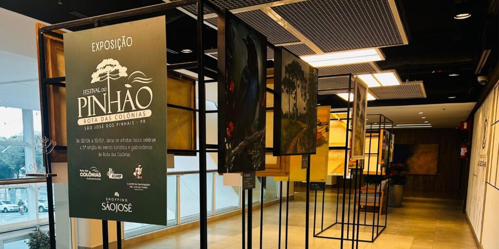 Exposição Festival do Pinhão no Shopping São José. Foto: Lalika Stadnik.