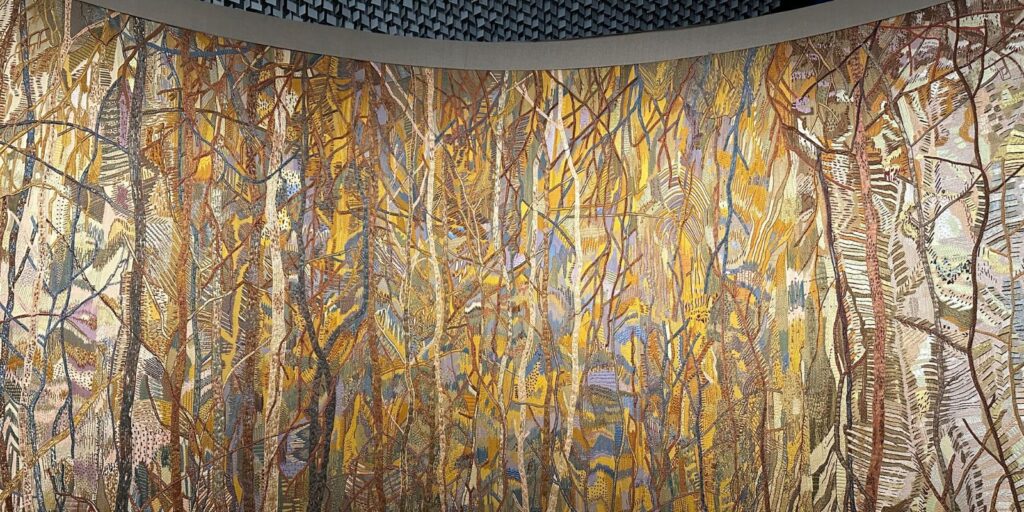 Exposição da artista francesa Eva Jospin no MON. Foto: Ana Lemes/Curitiba Cult.