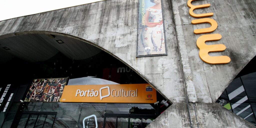 Portão Cultural, onde funciona MuMA e Cine Guarani. Foto: Cido Marques.