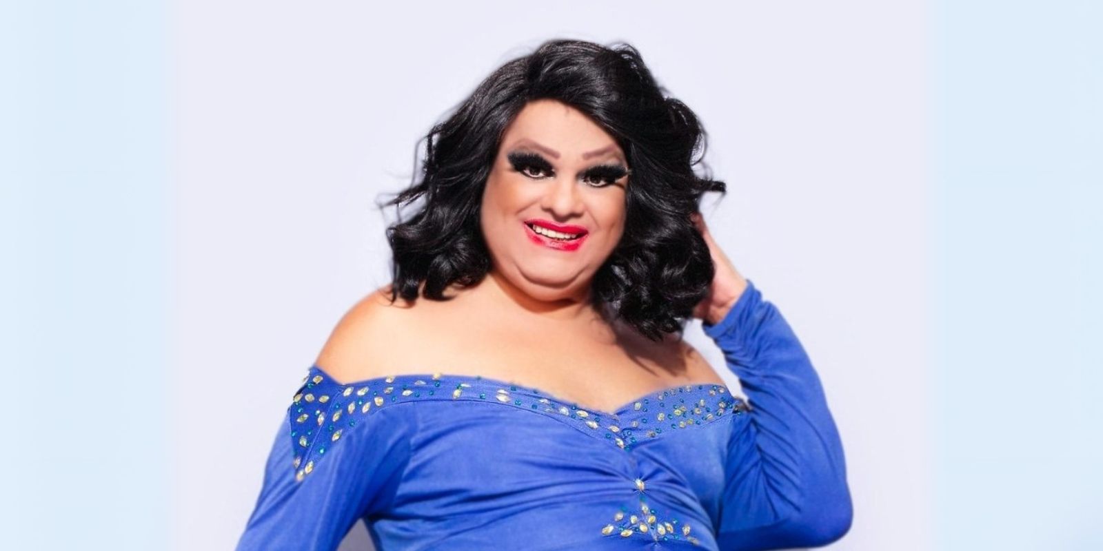 Thália Bombinha se apresenta em Curitiba no dia da Marcha Pela Diversidade. Foto: Daniel Weslley.