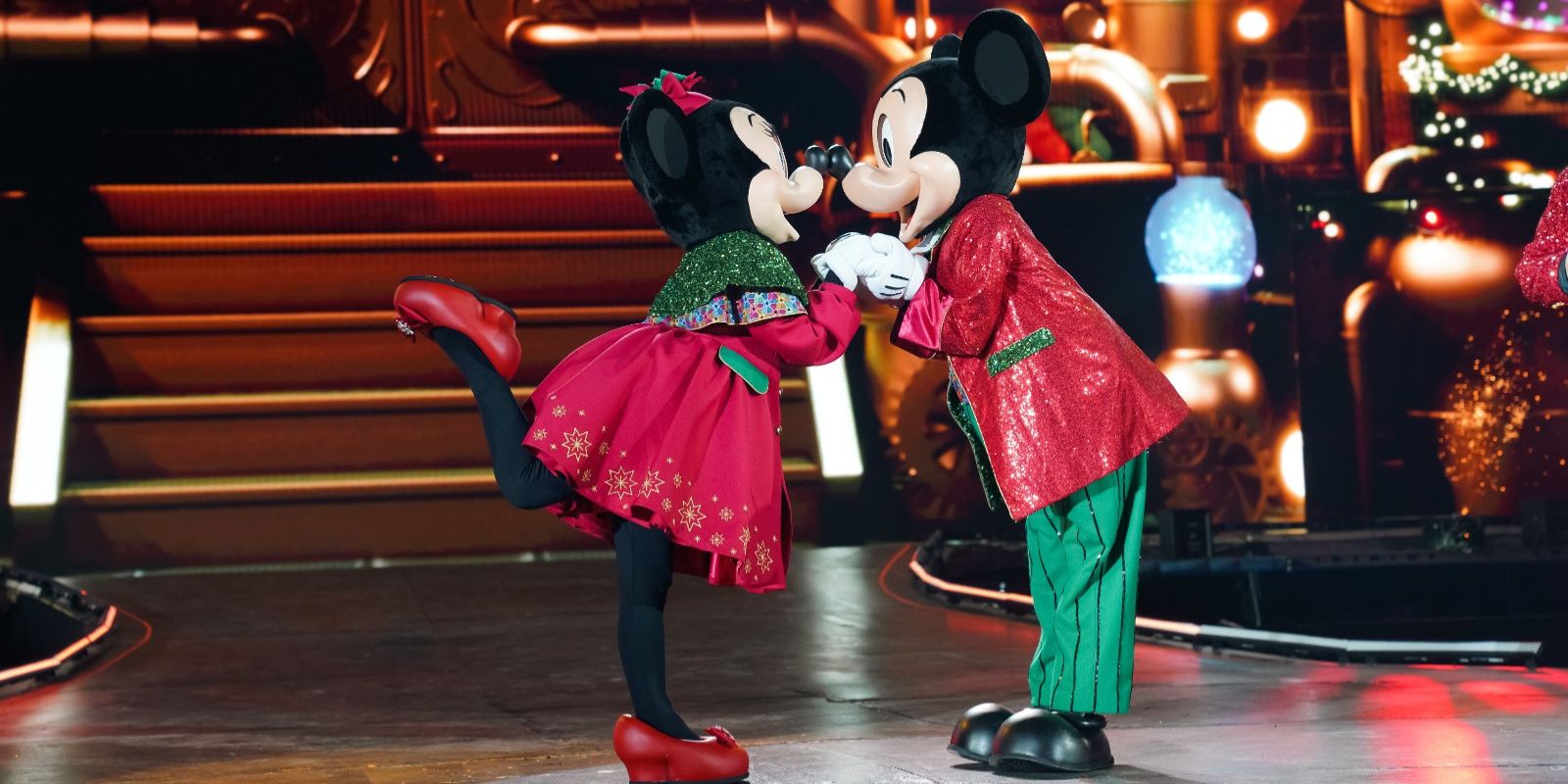 Espetáculo "Disney Celebra: Um Natal Inesquecível" faz apresentação em Curitiba. Foto: divulgação/The Walt Disney Company Brasil.