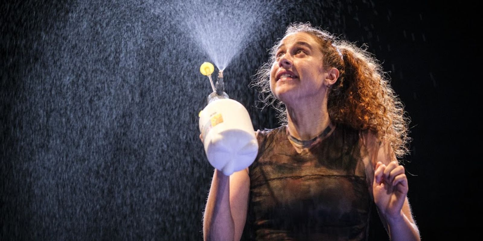 Blooom no Teatro Guairinha. Foto: Oliver Streamer.