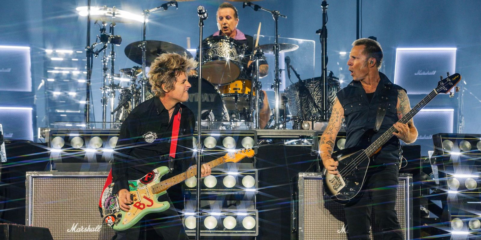 Green Day faz show em Curitiba. Foto: Greg Schneider/reprodução Facebook.