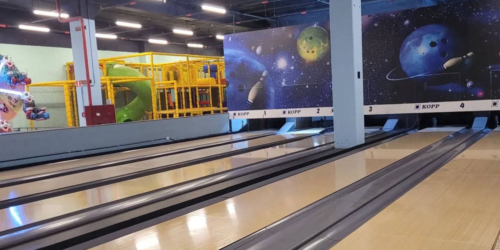 Boliche Dream Games no Shopping Jardim das Américas. Foto: reprodução.