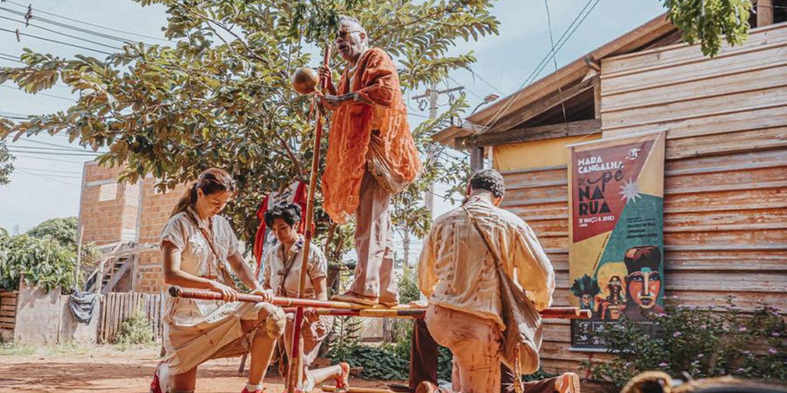 TEKOHA-RITUAL DE VIDA E MORTE DO DEUS PEQUENO. Foto: reprodução Festival de Curitiba.