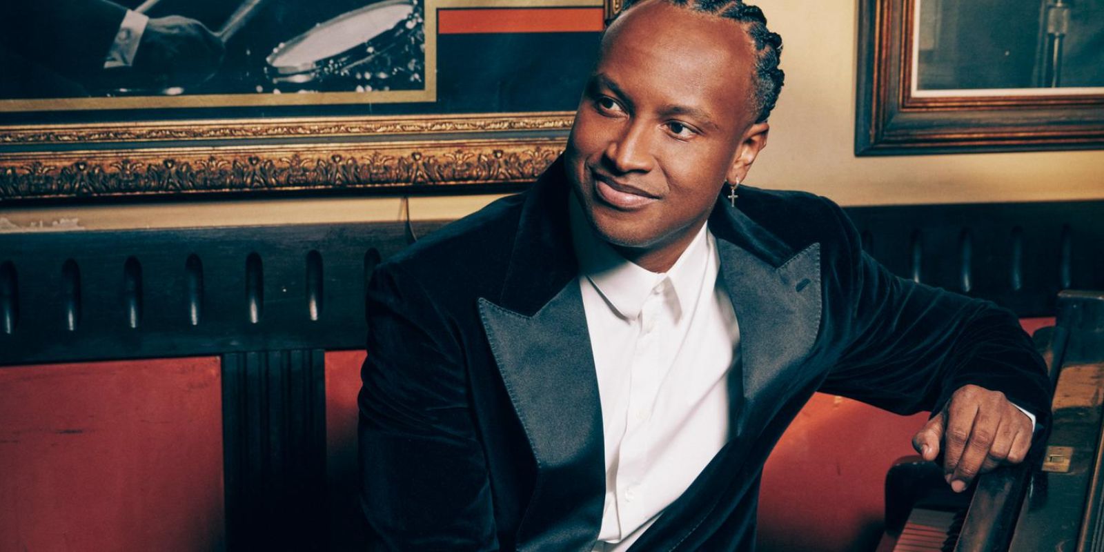 Thiaguinho em Curitiba com a turnê Bem Black. Foto: André Nicolau/divulgação.