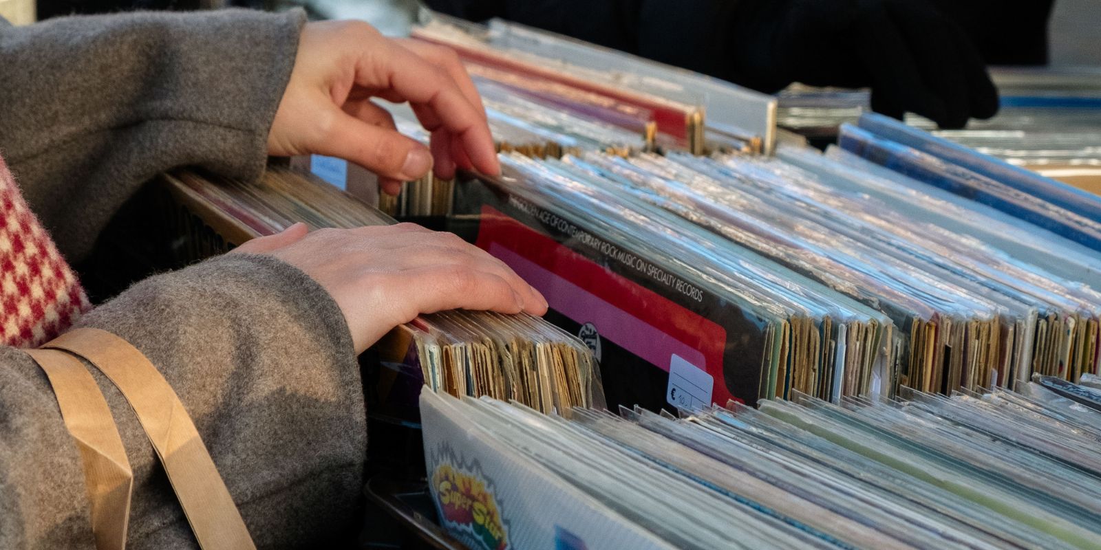 Feira do Vinil. Foto: Annaëlle Quionquion/Pexels