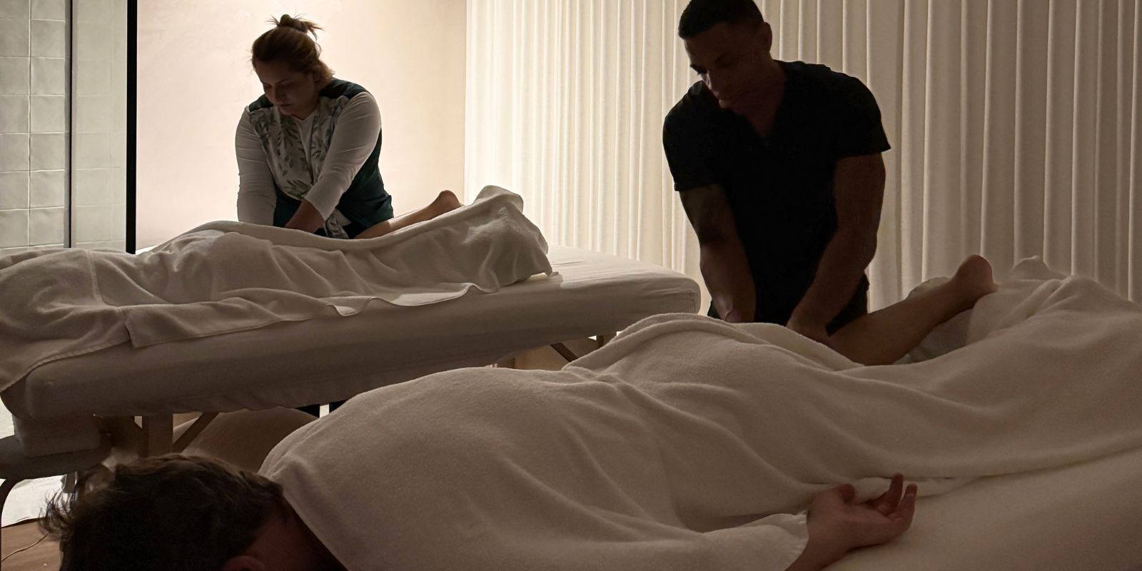 Centro de wellness em Curitiba promove ação relaxante para Dia dos Namorados