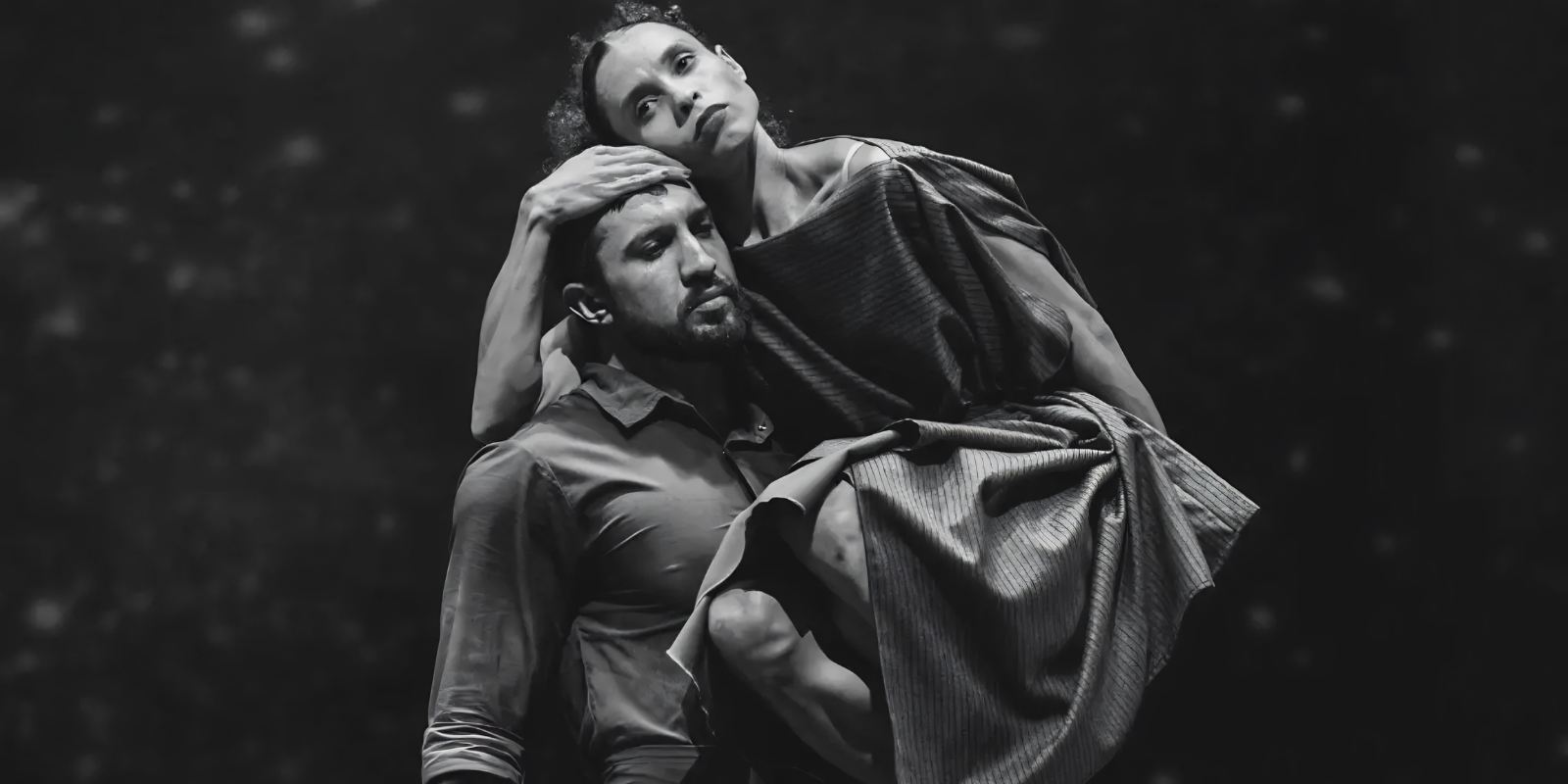 Poeira de Estrelas - Balé Teatro Guaíra. Foto: Vitor Dias/reprodução Instagram