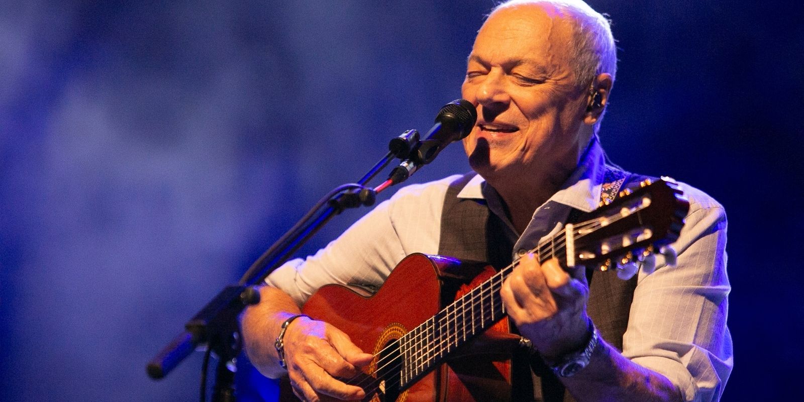 Toquinho com show inédito no Guairão