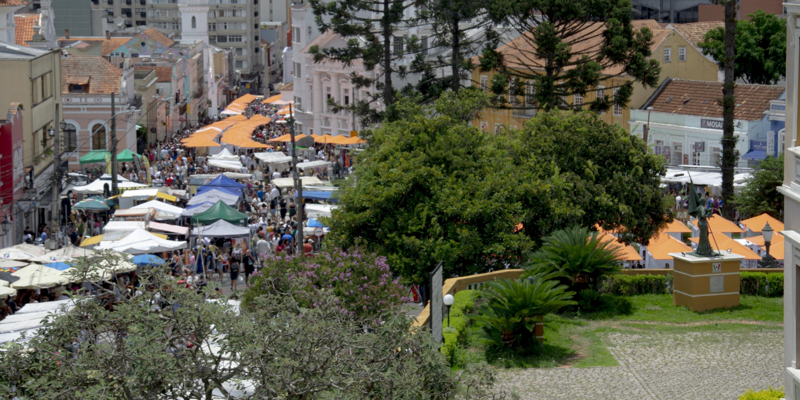 Feririnha Largo da Ordem. Foto: Levy Ferreira/SMCS